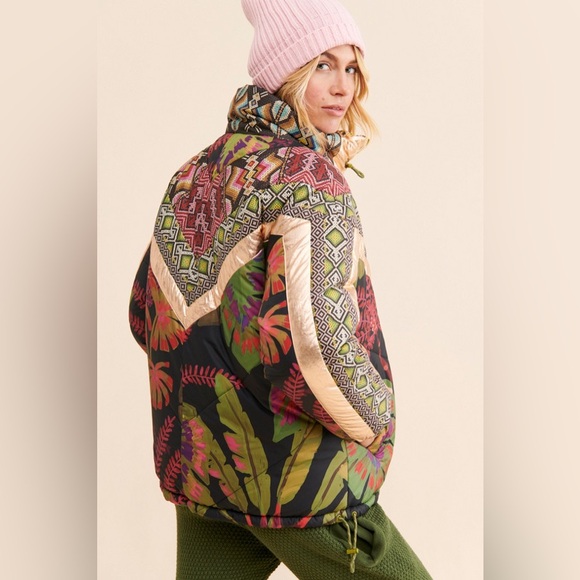 Farm Rio Tropical Rauti Reversible Puffer Jacket - Picture 8 of 12